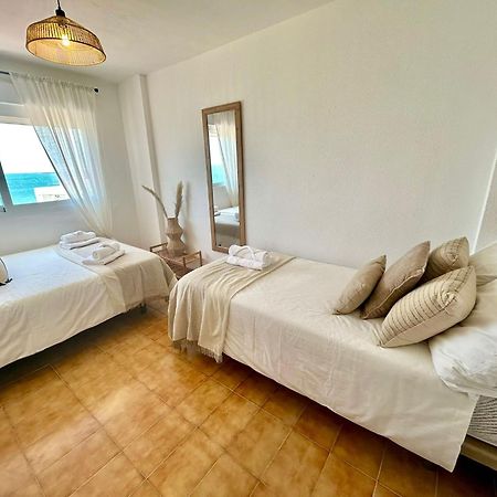 Gatu Villa Mar "Preferente Para Mayores De 25 Anos Y Familias " إل بويرتو دي سانتا ماريا المظهر الخارجي الصورة